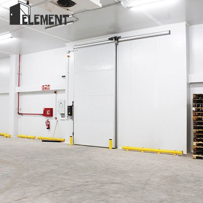 Vertical lift cold storage door (3)